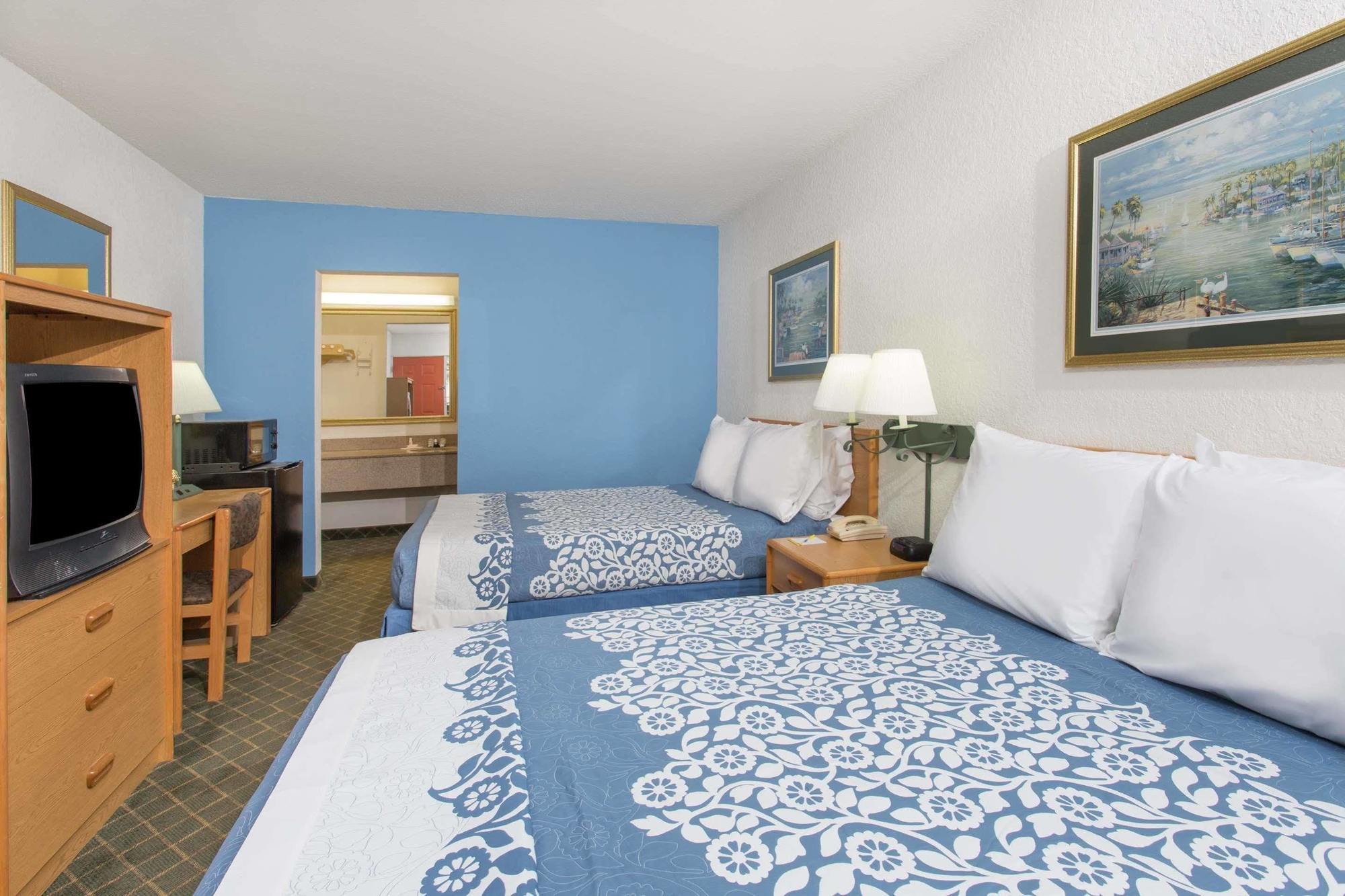 Days Inn By Wyndham West Palm Beach Exterior photo