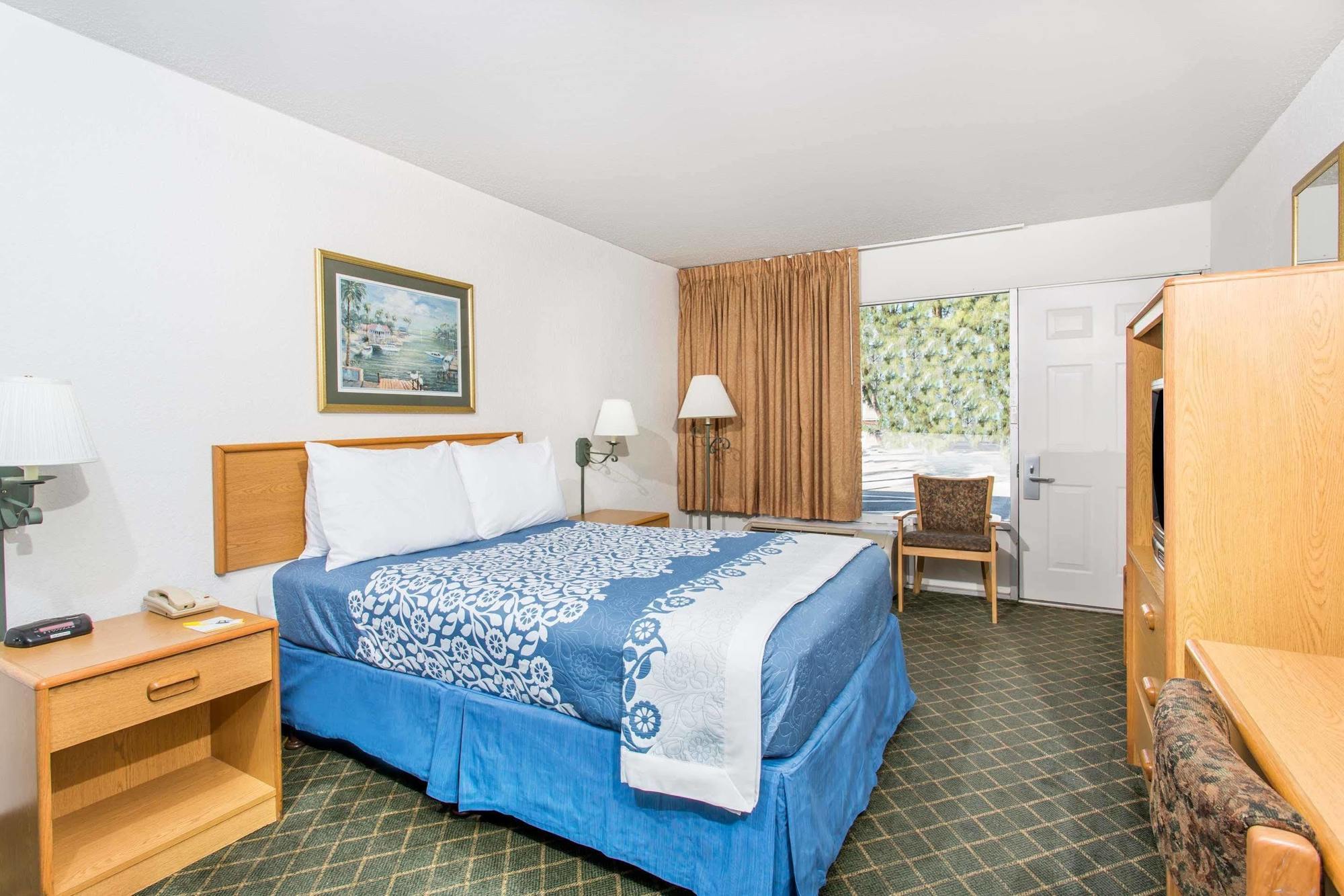 Days Inn By Wyndham West Palm Beach Exterior photo